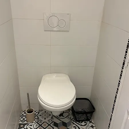 Renove Entierement Avec Jacuzzi Et Pergola Saint-Sulpice-et-Cameyrac